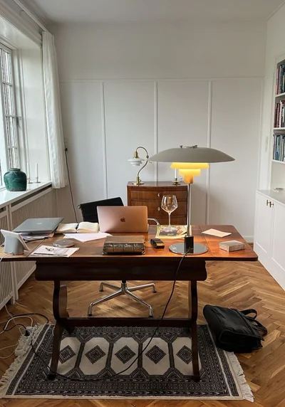 Empty office before staging